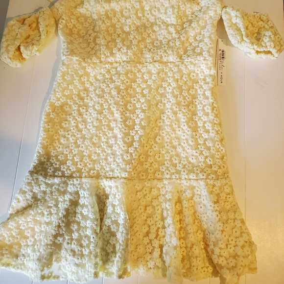 Daisy Dress - Picture 2 of 5